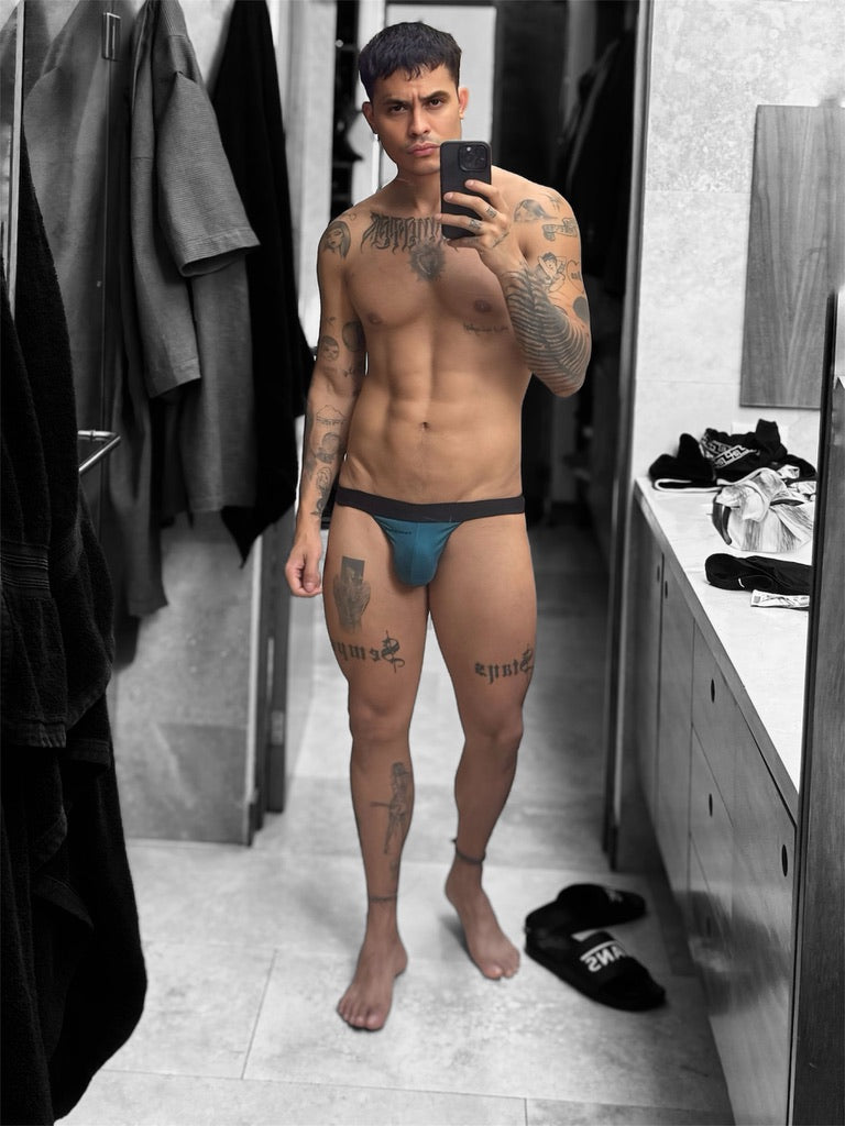 BK Magnum Azul petróleo